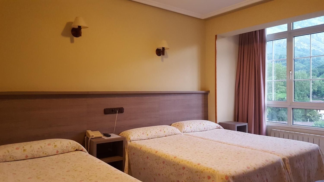 Photo of Bedroom in Arenas de Cabrales