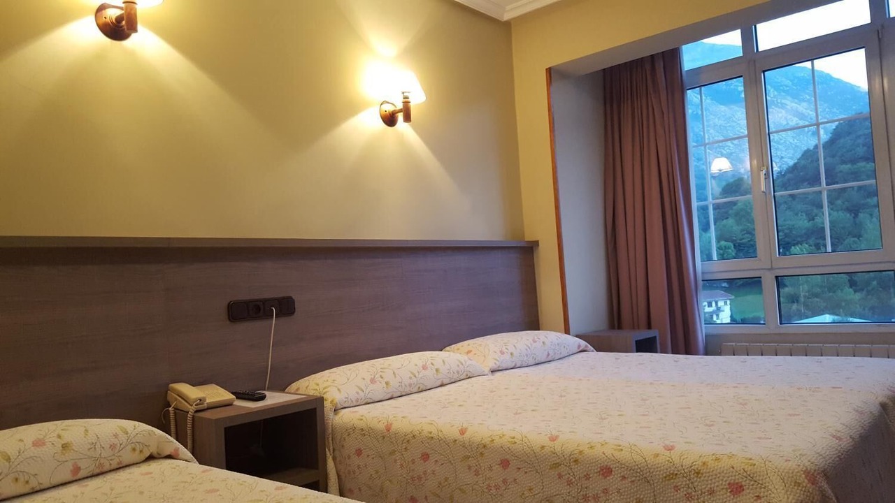 Photo of Bedroom in Arenas de Cabrales