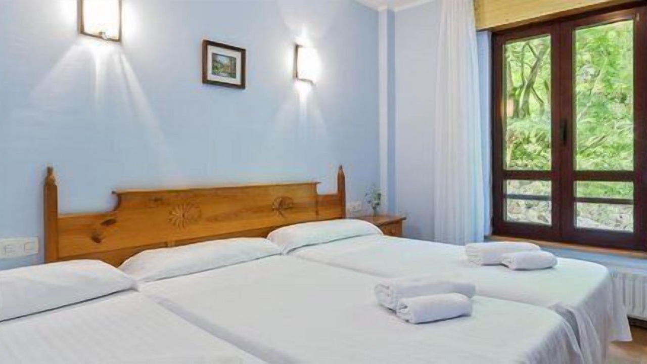 Photo of Bedroom in Camarmena