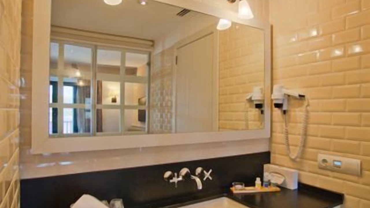Photo of Bathroom in Cadaques