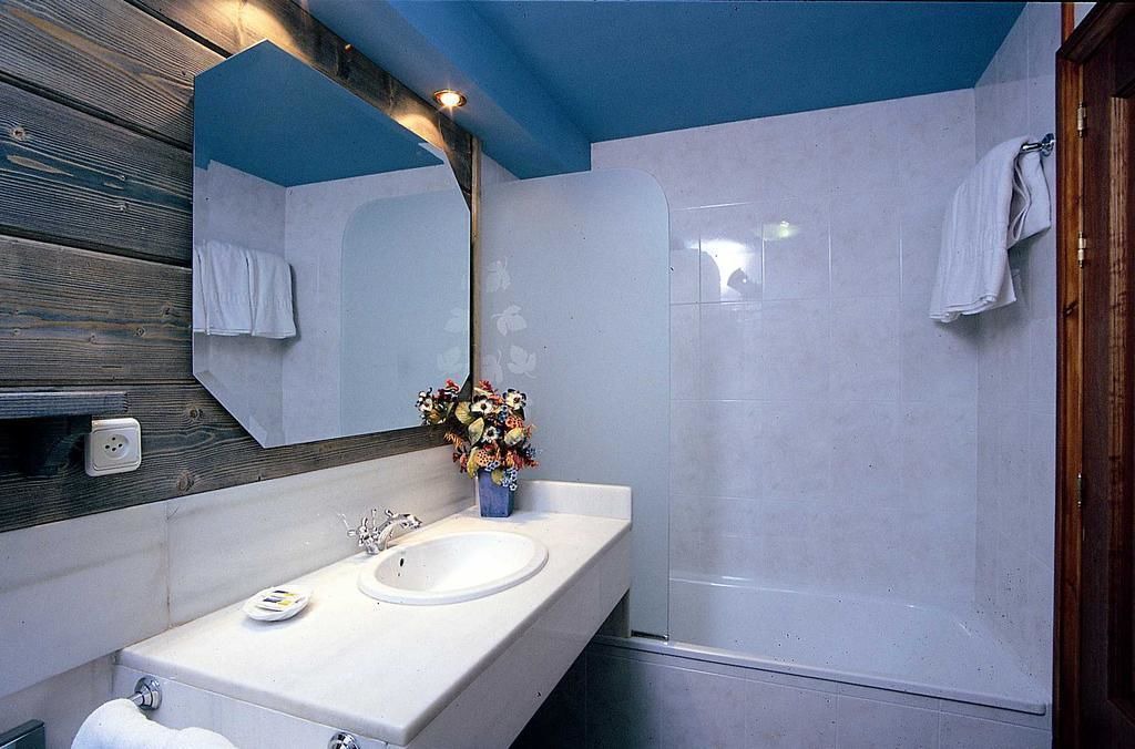 Photo of Bathroom in Mollo