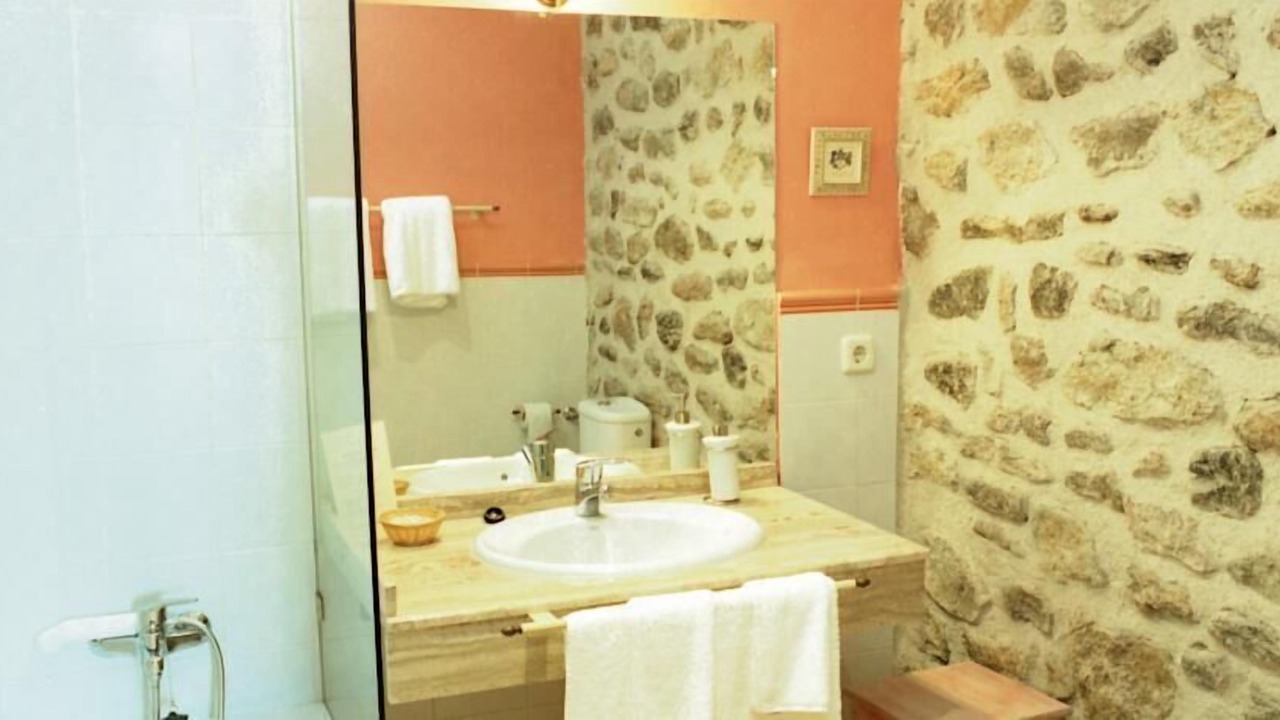Photo of Bathroom in Torremenga