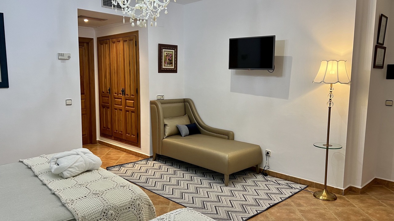 Photo of Bedroom in Burunchel