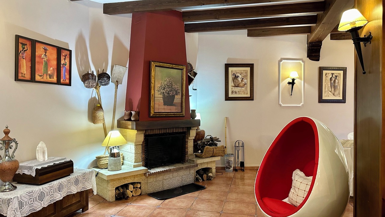 Photo of Livingroom in Burunchel