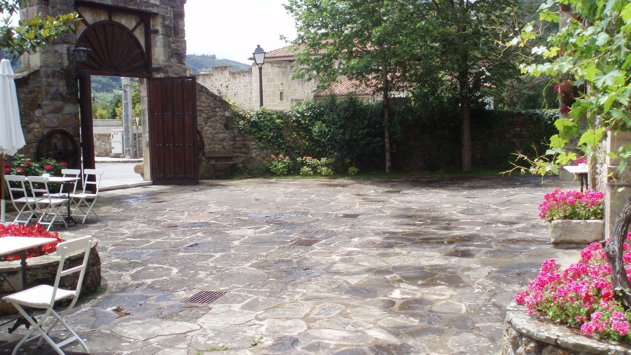 Photo of Outdoor in Hazas