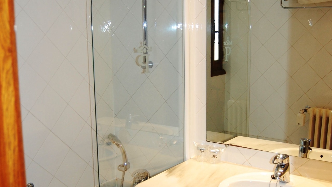 Photo of Bathroom in Olite