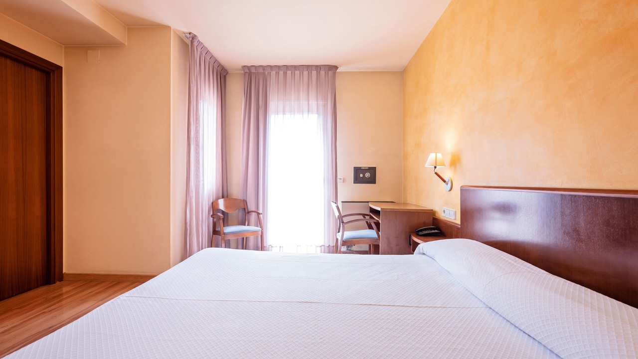 Photo of Bedroom in Olot