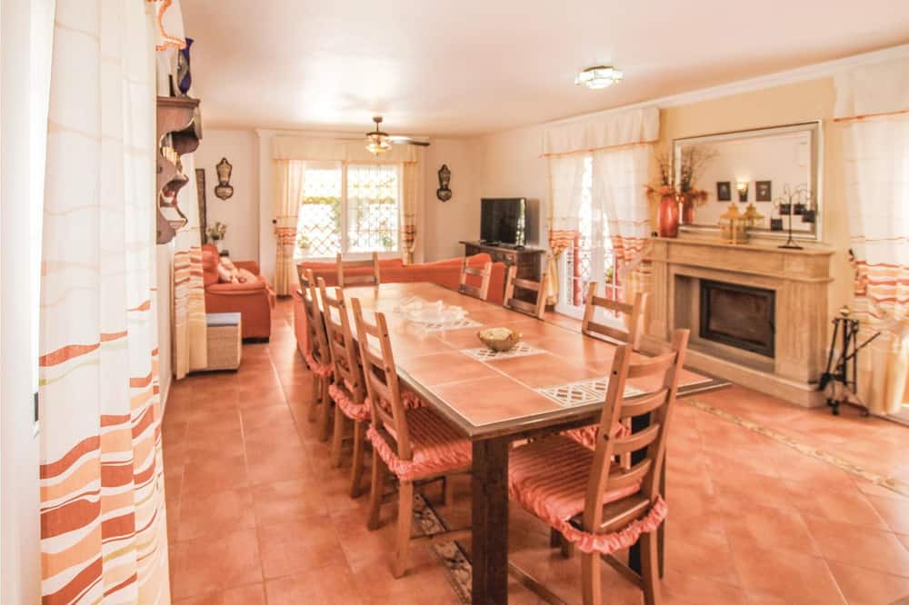 Photo of Bedroom in Calabardina