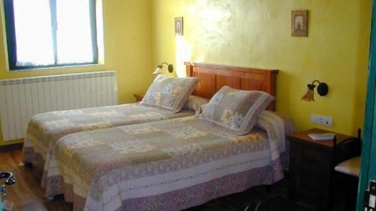 Photo of Bedroom in Murias de Rechivaldo