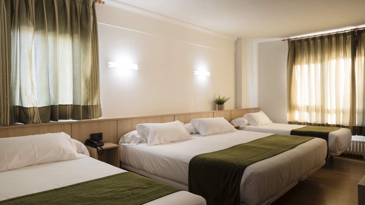 Photo of Bedroom in Mino