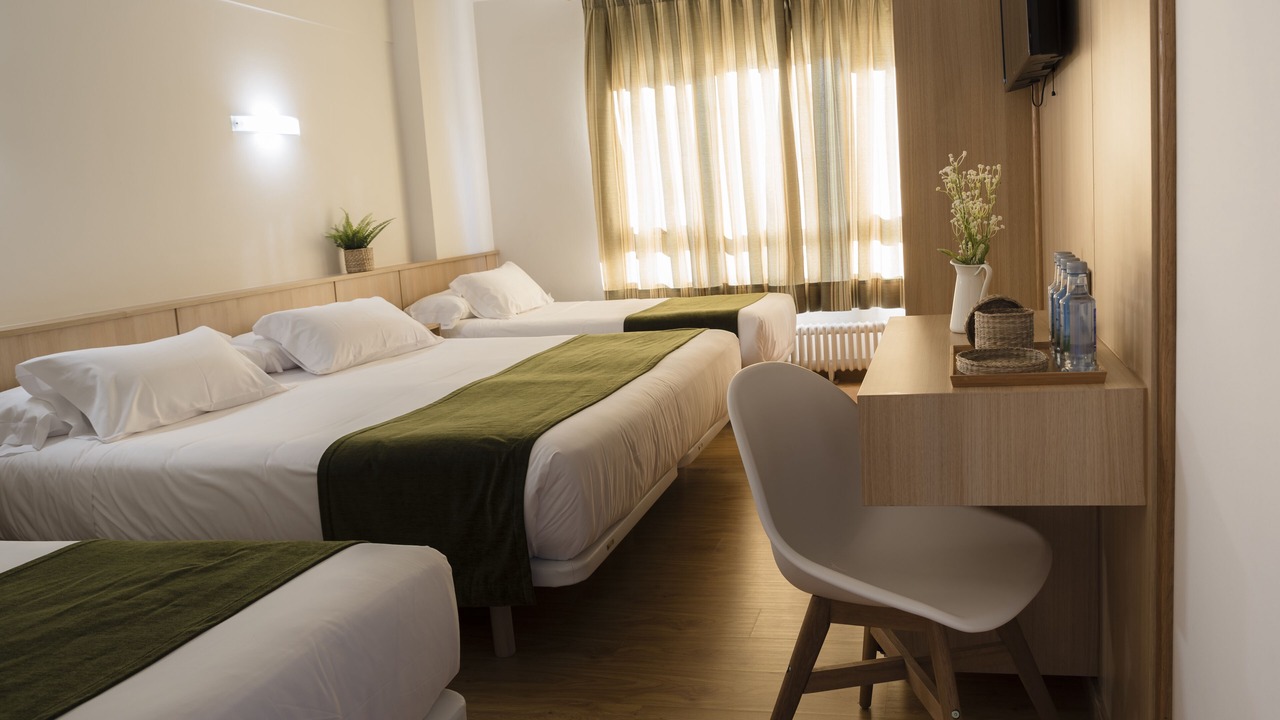 Photo of Bedroom in Mino