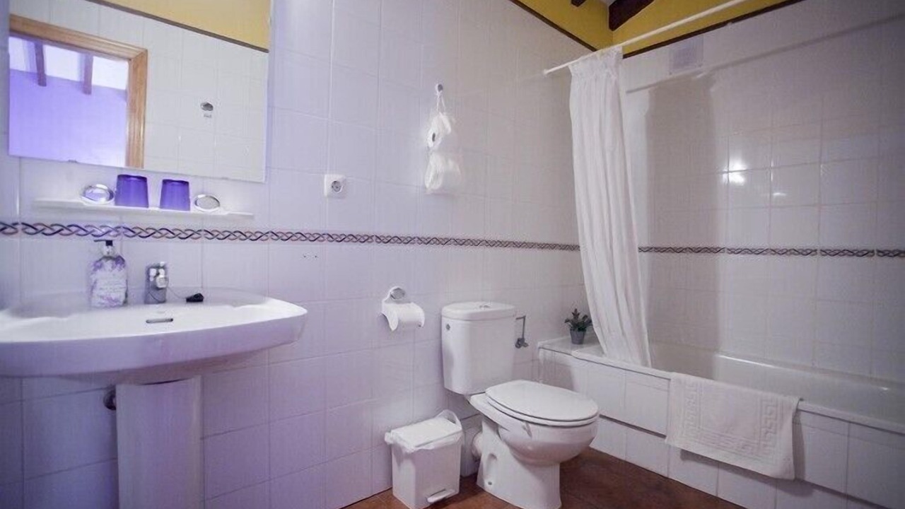 Photo of Bathroom in Lamadrid