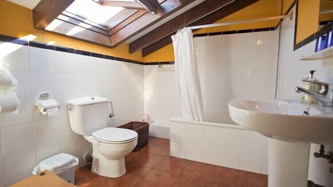 Photo of Bathroom in Lamadrid