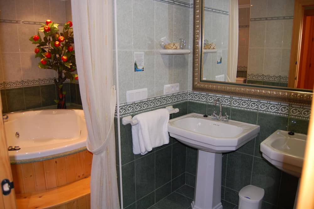Photo of Bathroom in La Roda