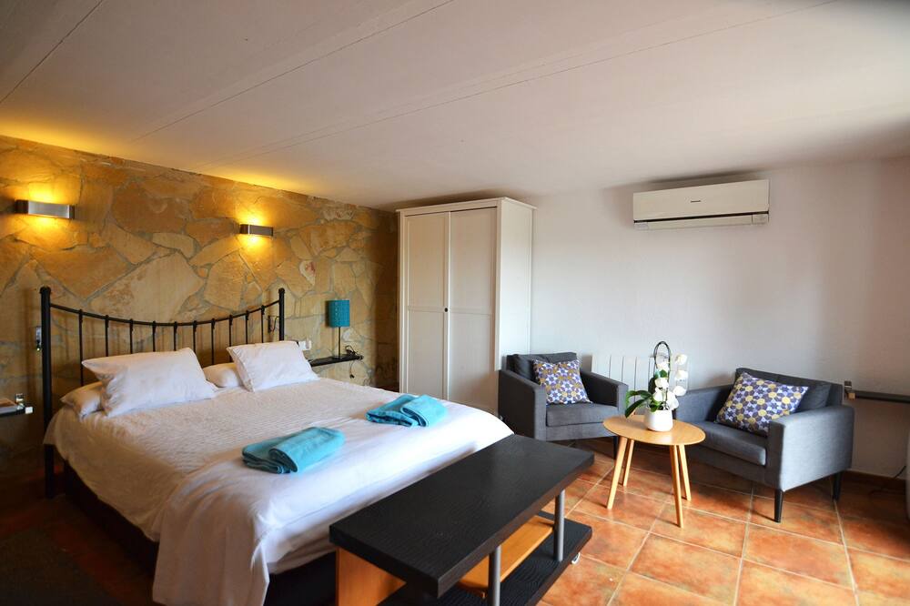 Photo of Bedroom in Olivella