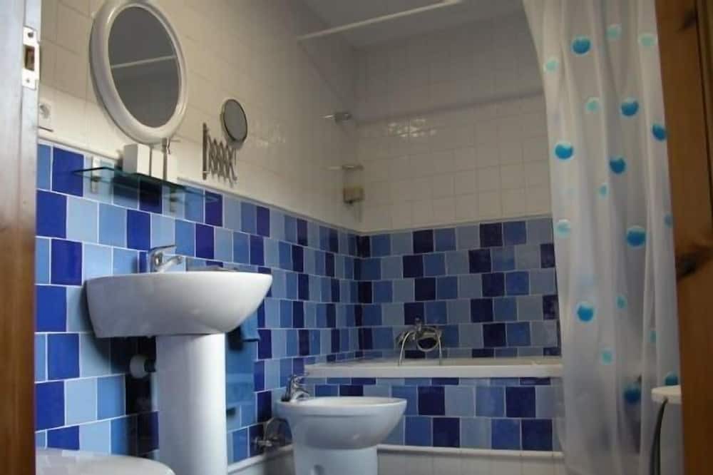 Photo of Bathroom in Sotes