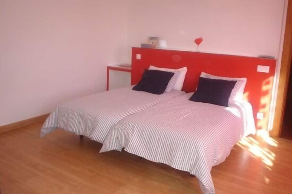 Photo of Bedroom in Sotes