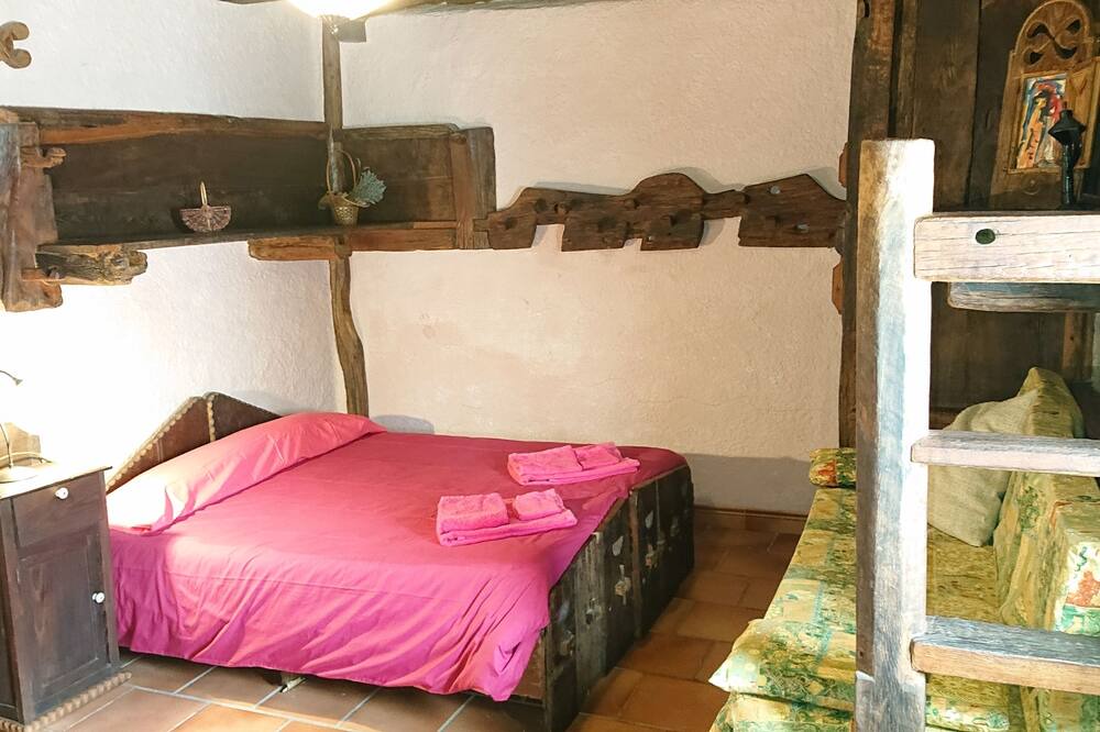 Photo of Bedroom in Cervantes