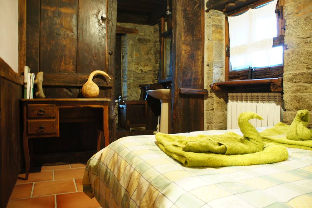 Photo of Bedroom in Cervantes