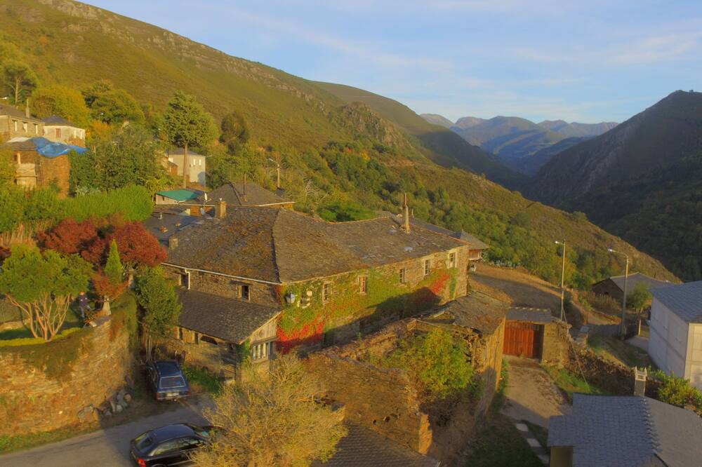 Photo of Outdoor in Cervantes