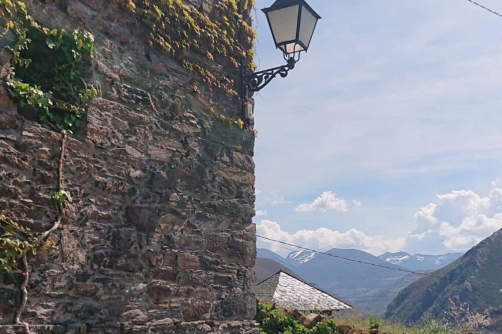 Photo of Outdoor in Cervantes