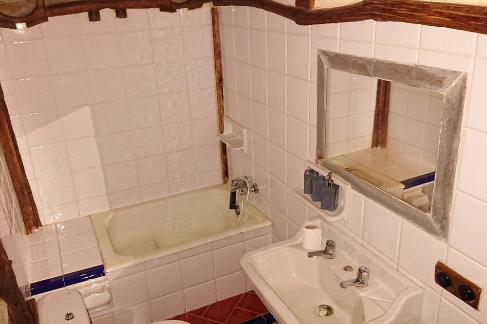 Photo of Bathroom in Cervantes