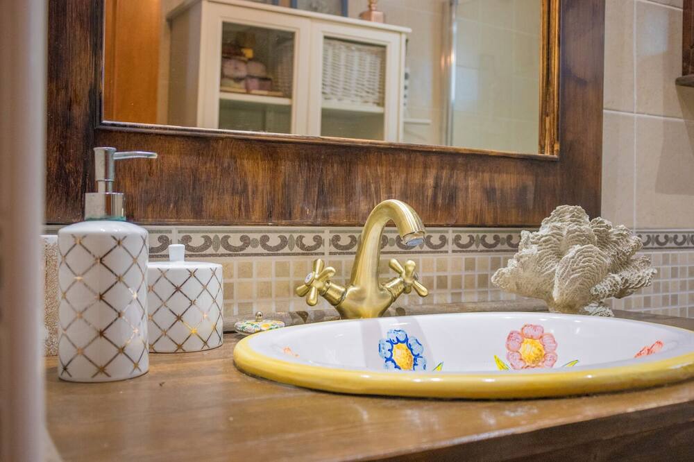Photo of Bathroom in La Azohia