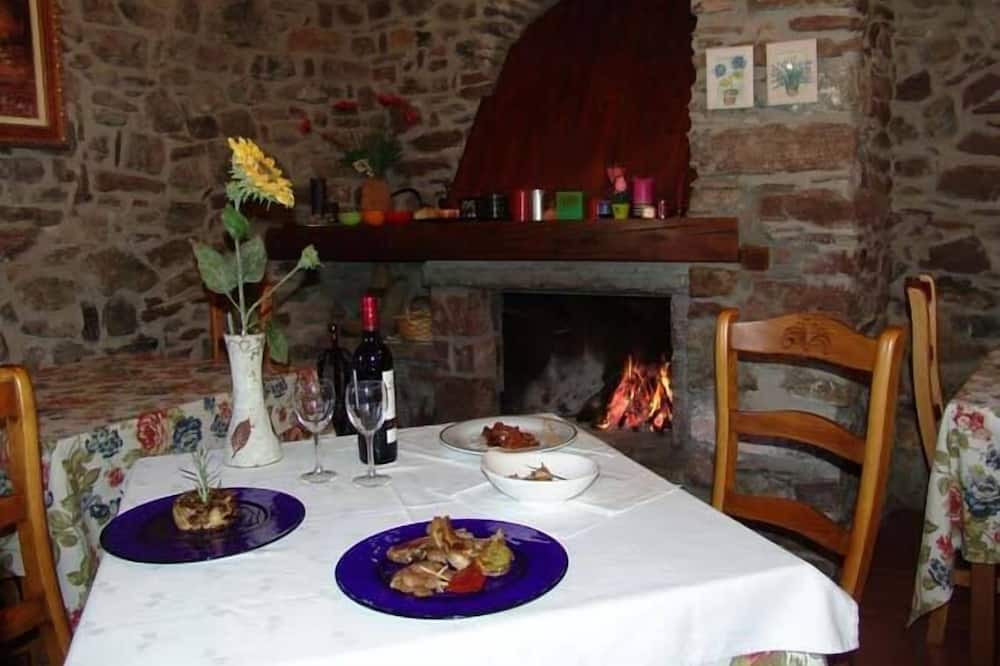 Photo of Livingroom in Gistain