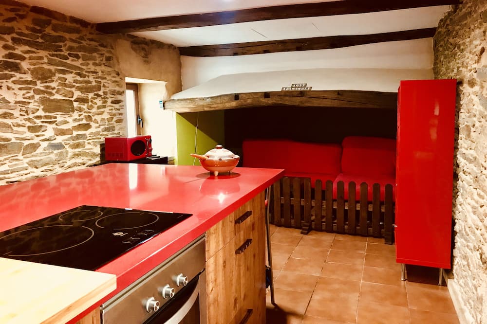 Photo of Kitchen in Ordes