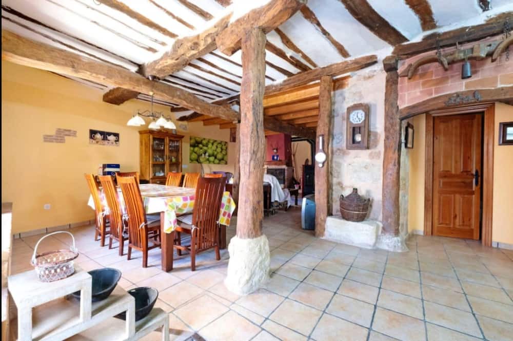 Photo of Livingroom in Llano de Bureba