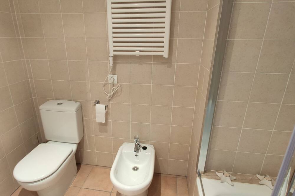 Photo of Bathroom in Calafat
