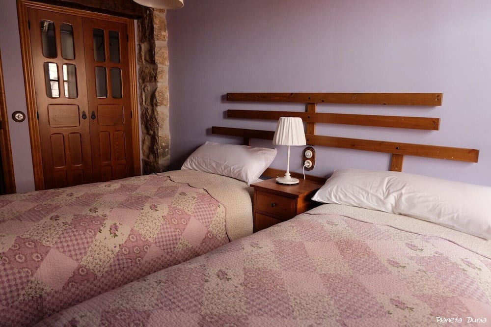 Photo of Bedroom in Ballobar