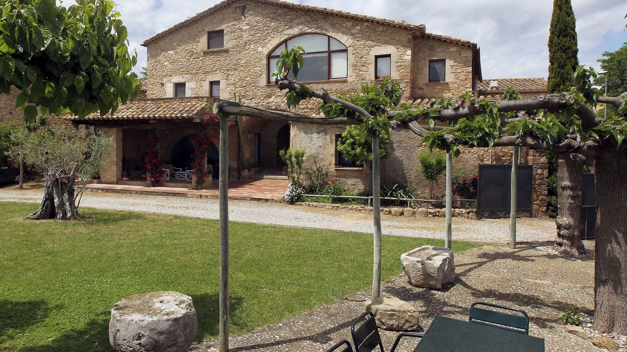Photo of Outdoor in Llampaies