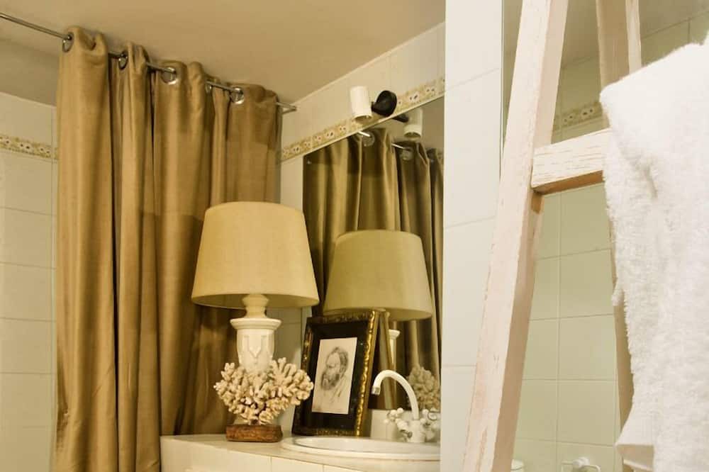 Photo of Bedroom in Castrillo Del Val