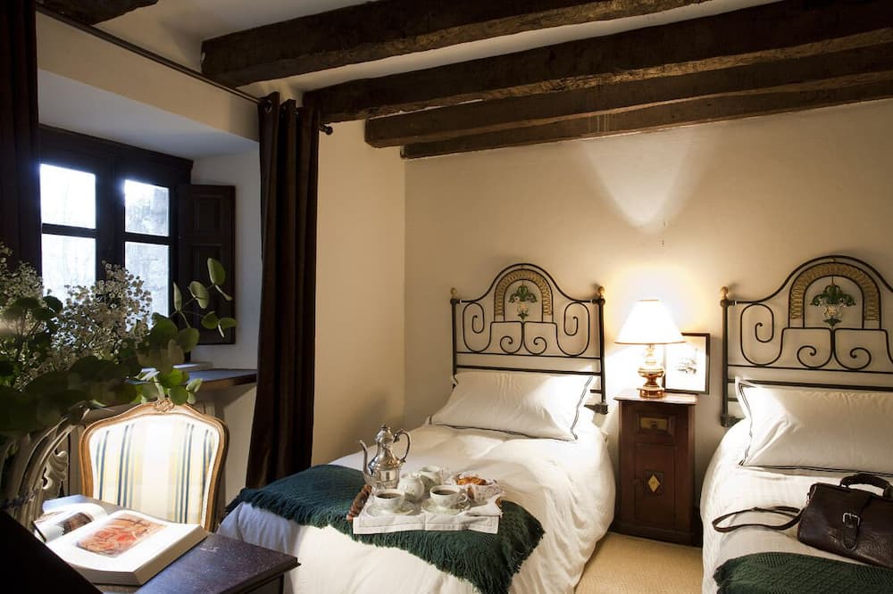 Photo of Bedroom in Castrillo Del Val