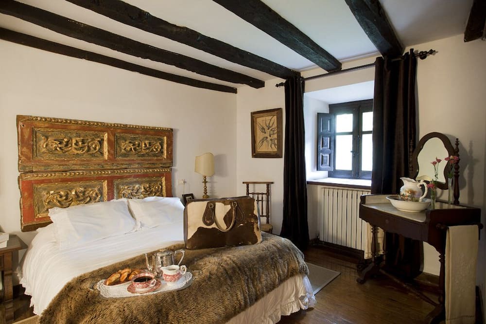 Photo of Bedroom in Castrillo Del Val