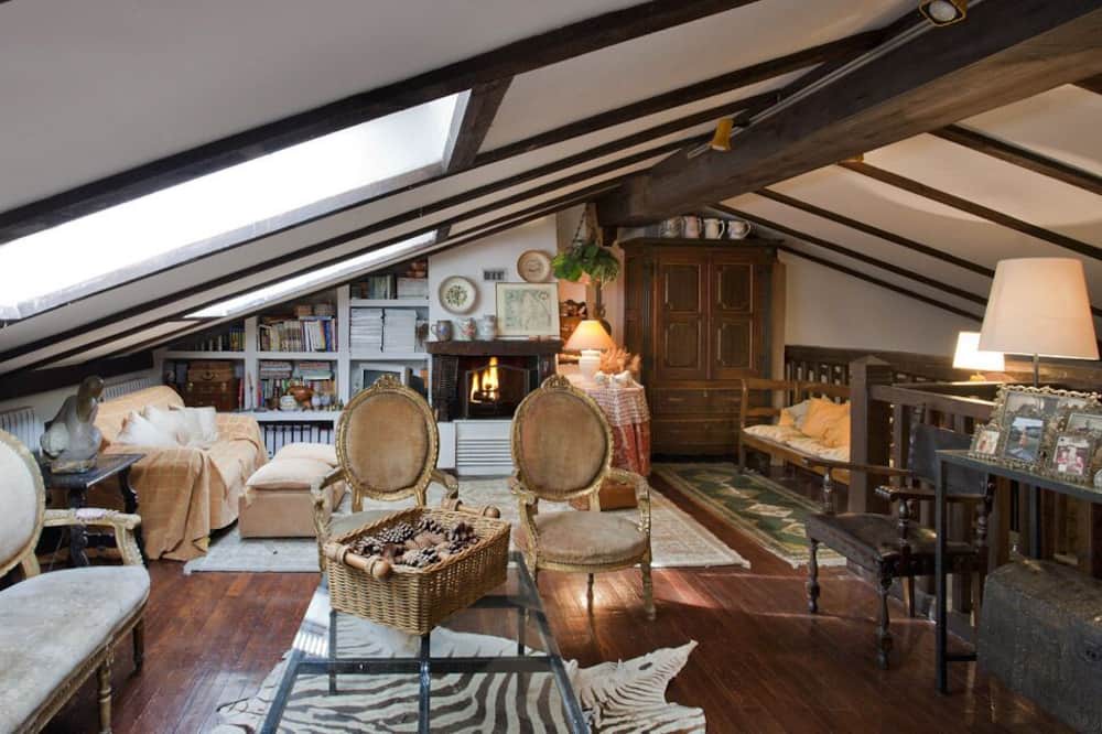 Photo of Livingroom in Castrillo Del Val