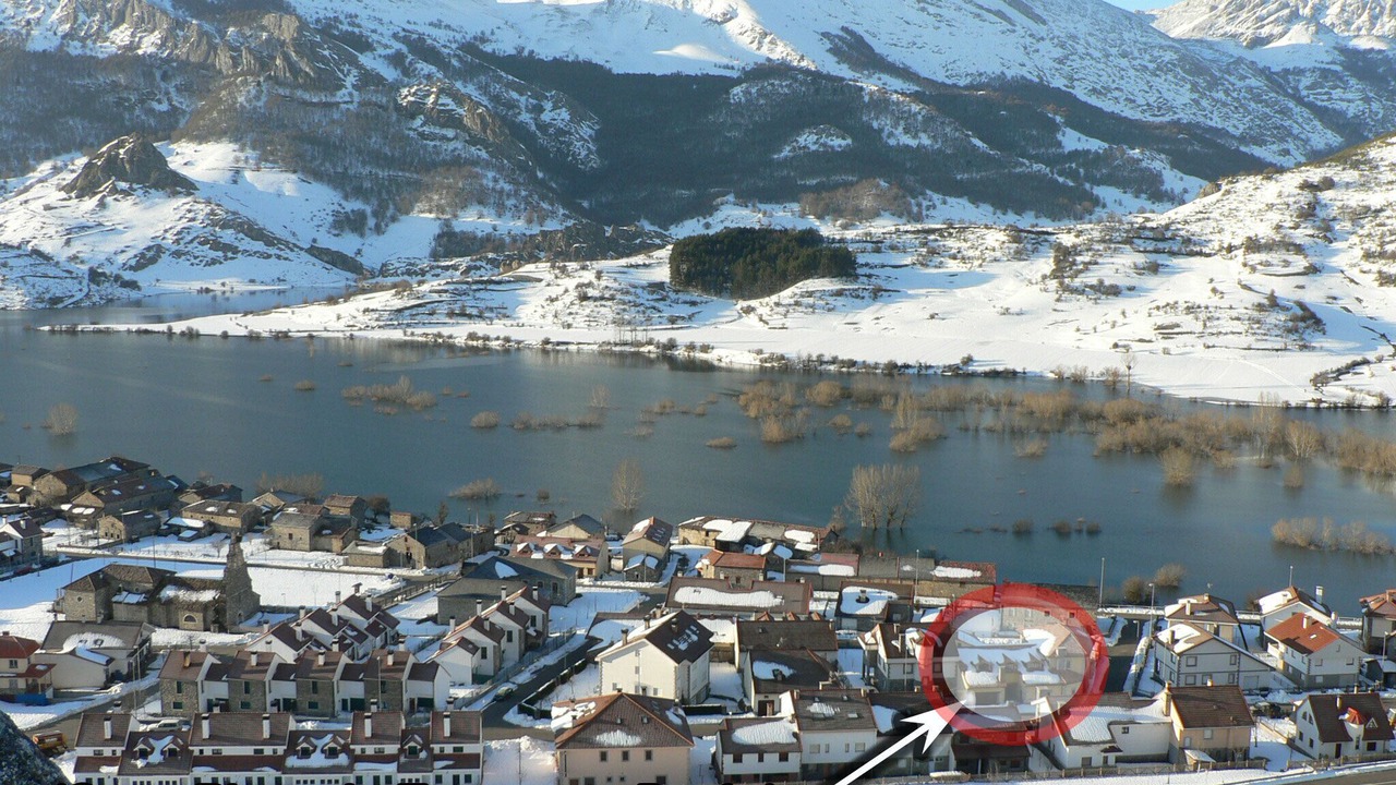 Photo of Outdoor in Buron