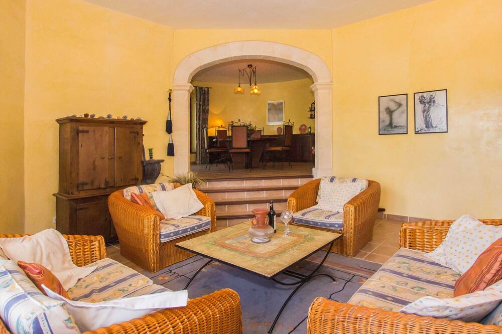 Photo of Livingroom in Capdepera