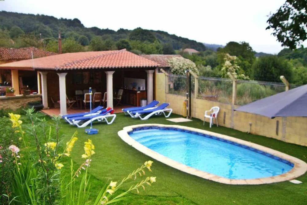 Photo of Outdoor in Lalin