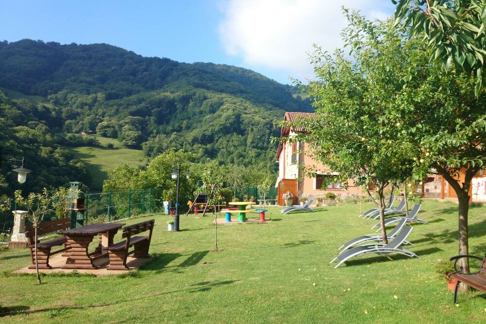 Photo of Outdoor in La Plaza