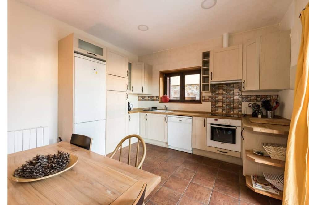 Photo of Kitchen in San Lorenzo de El Escorial