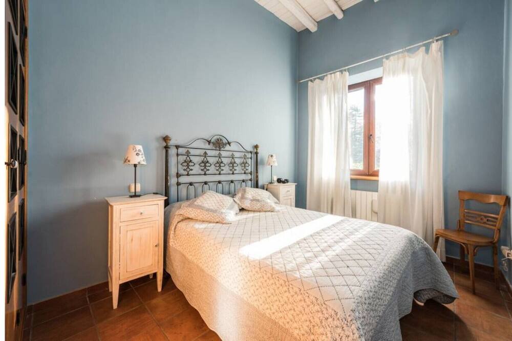Photo of Bedroom in San Lorenzo de El Escorial