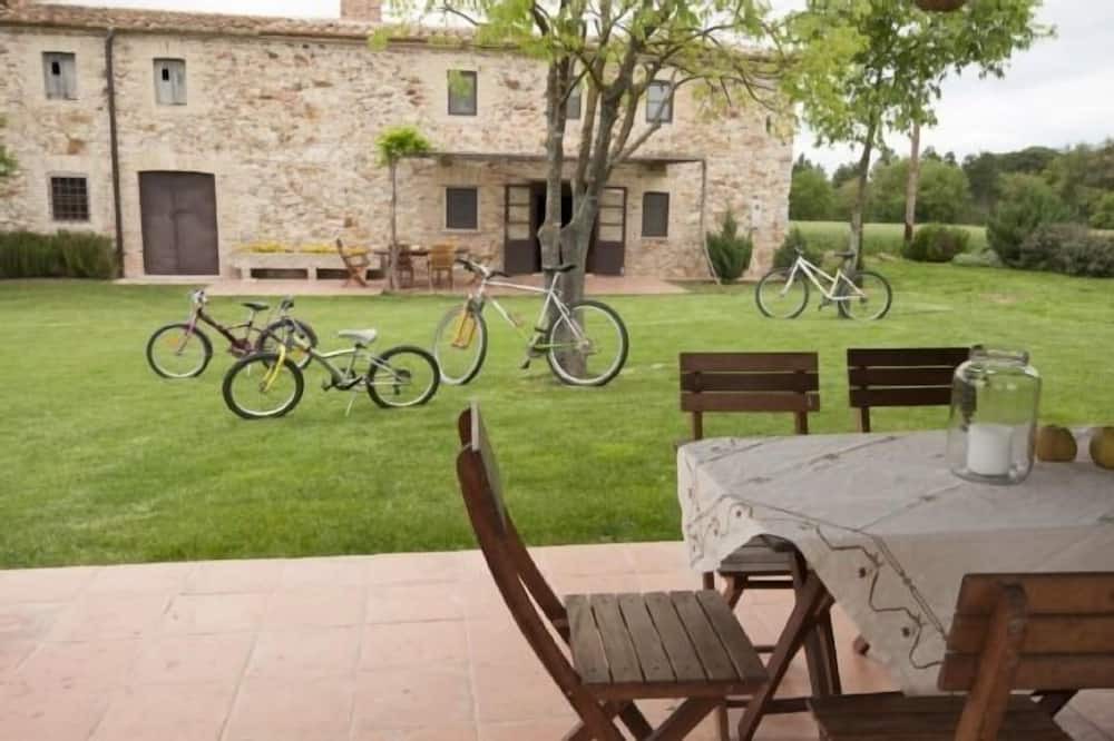 Photo of Outdoor in Cassa de la Selva