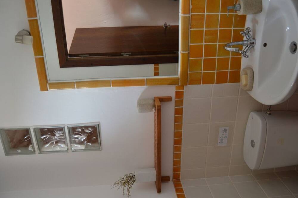 Photo of Bathroom in Nijar