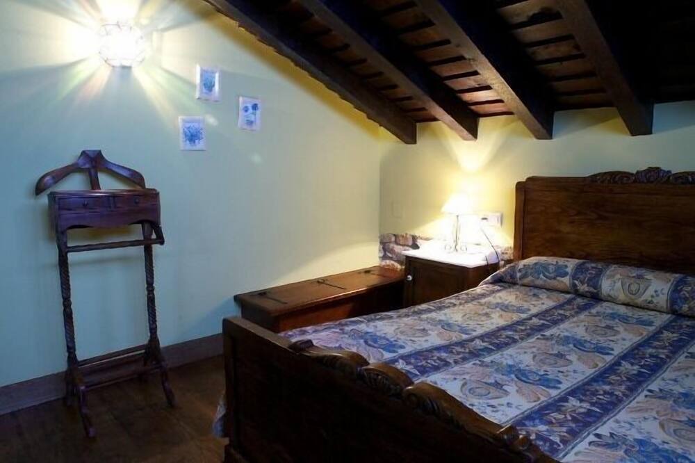 Photo of Bedroom in Los Tojos