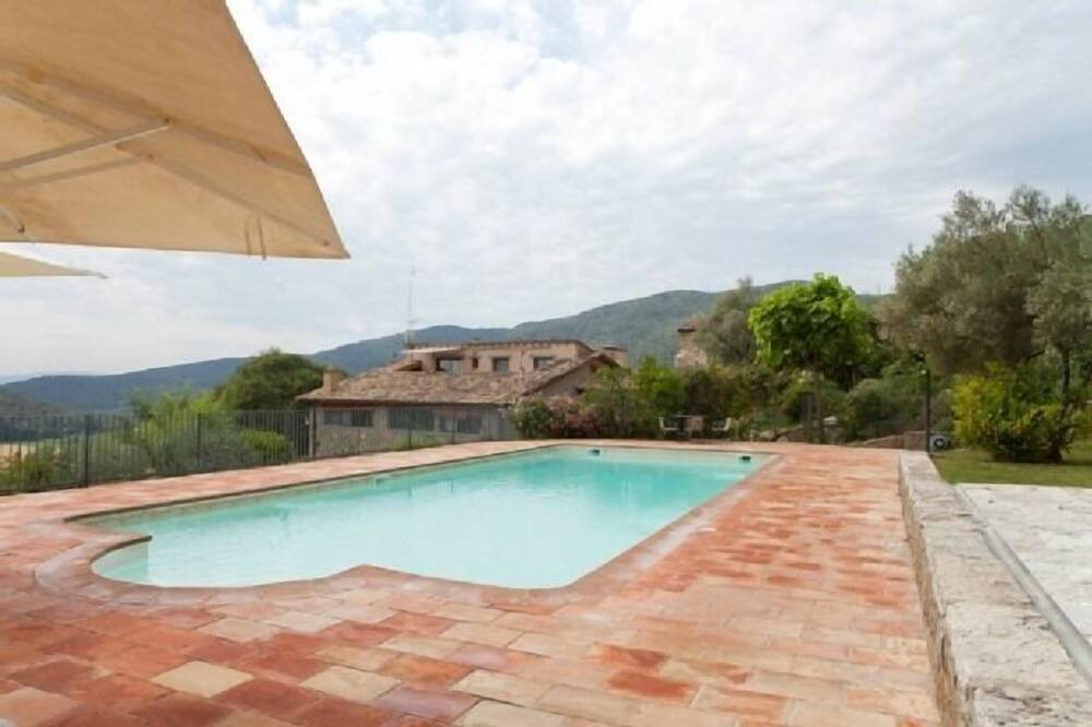 Photo of Outdoor in Porqueres