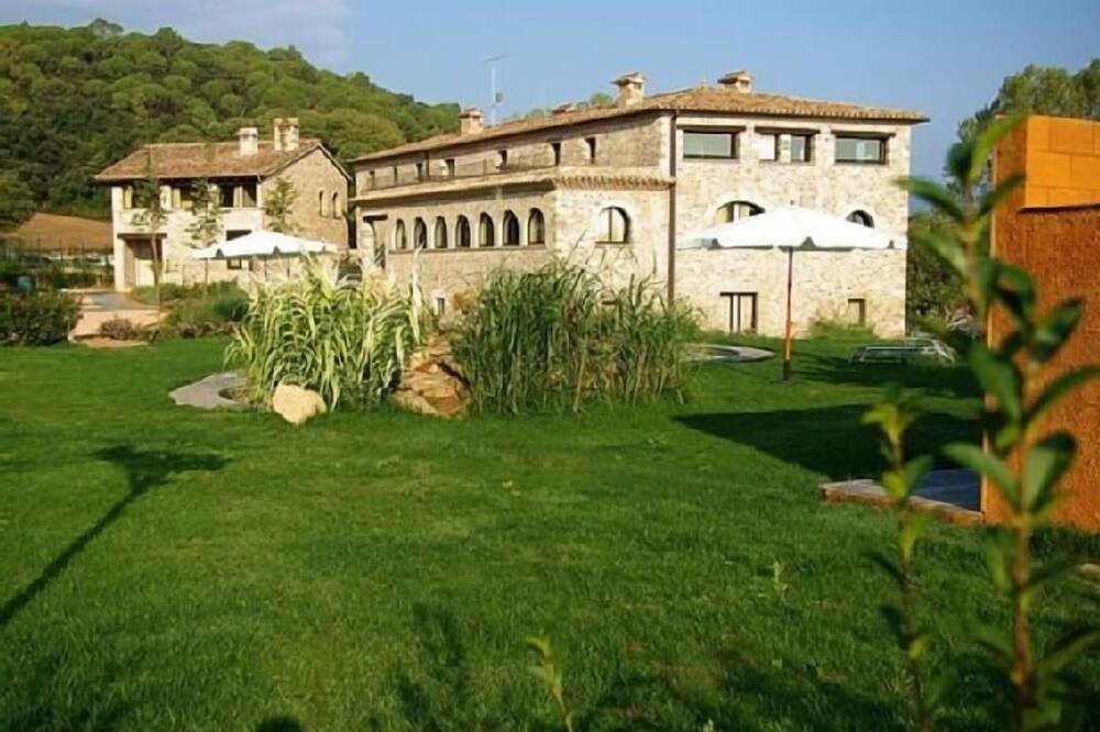 Photo of Outdoor in Fares