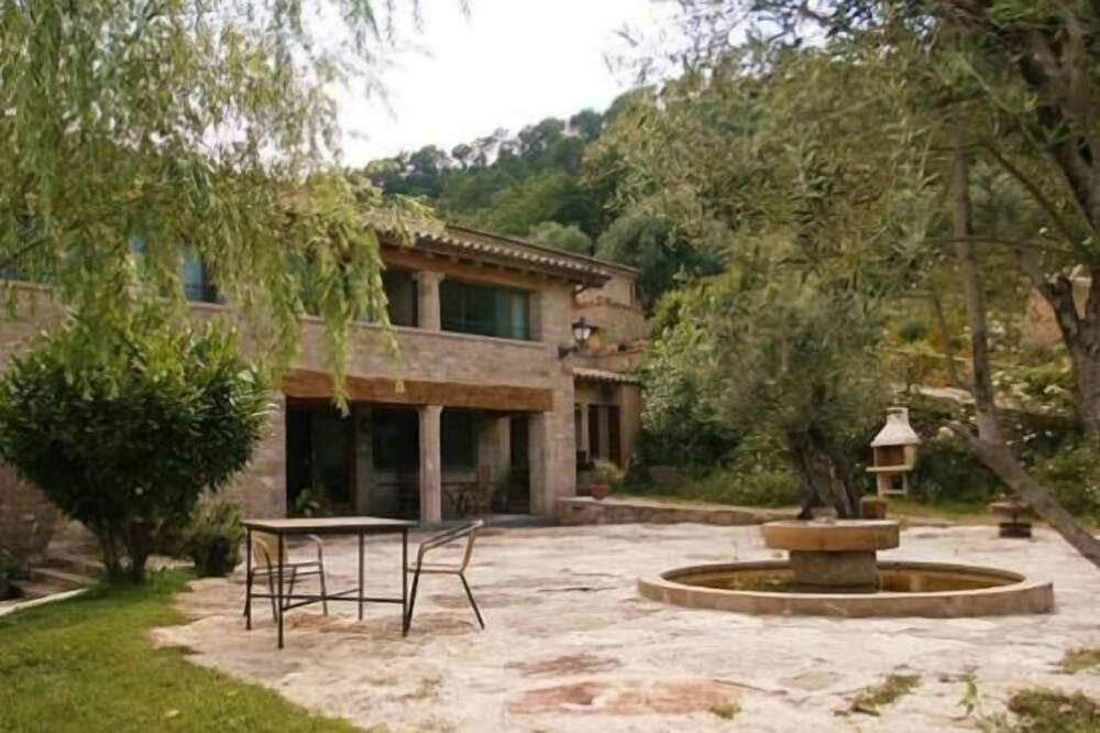 Photo of Outdoor in Porqueres