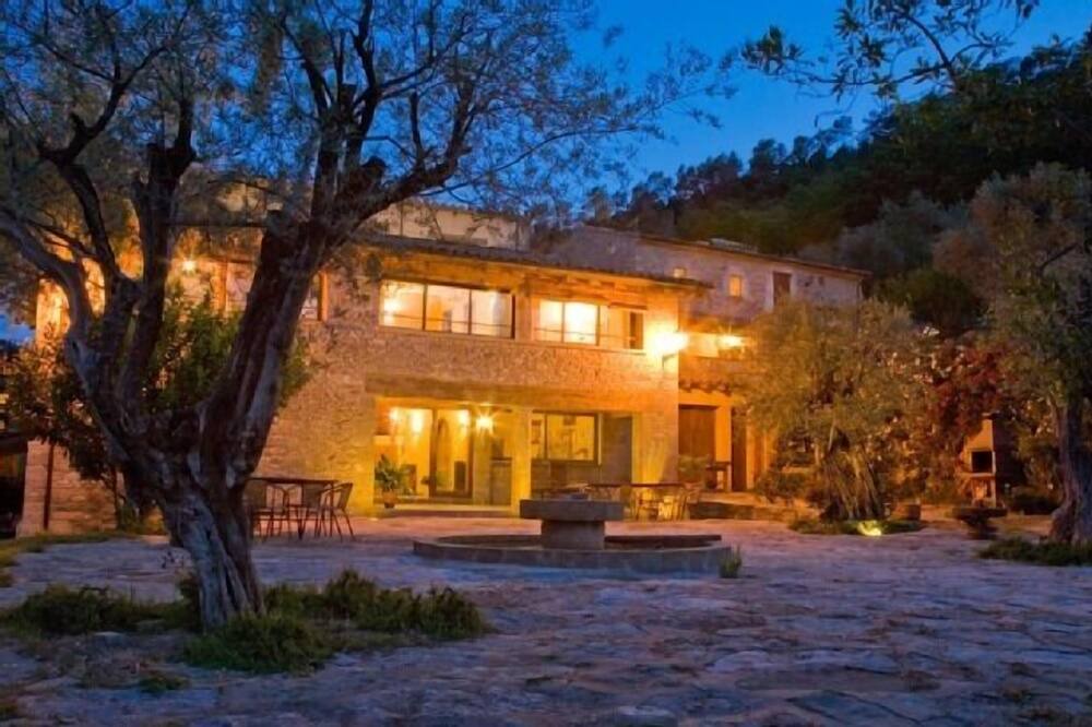 Photo of Outdoor in Porqueres